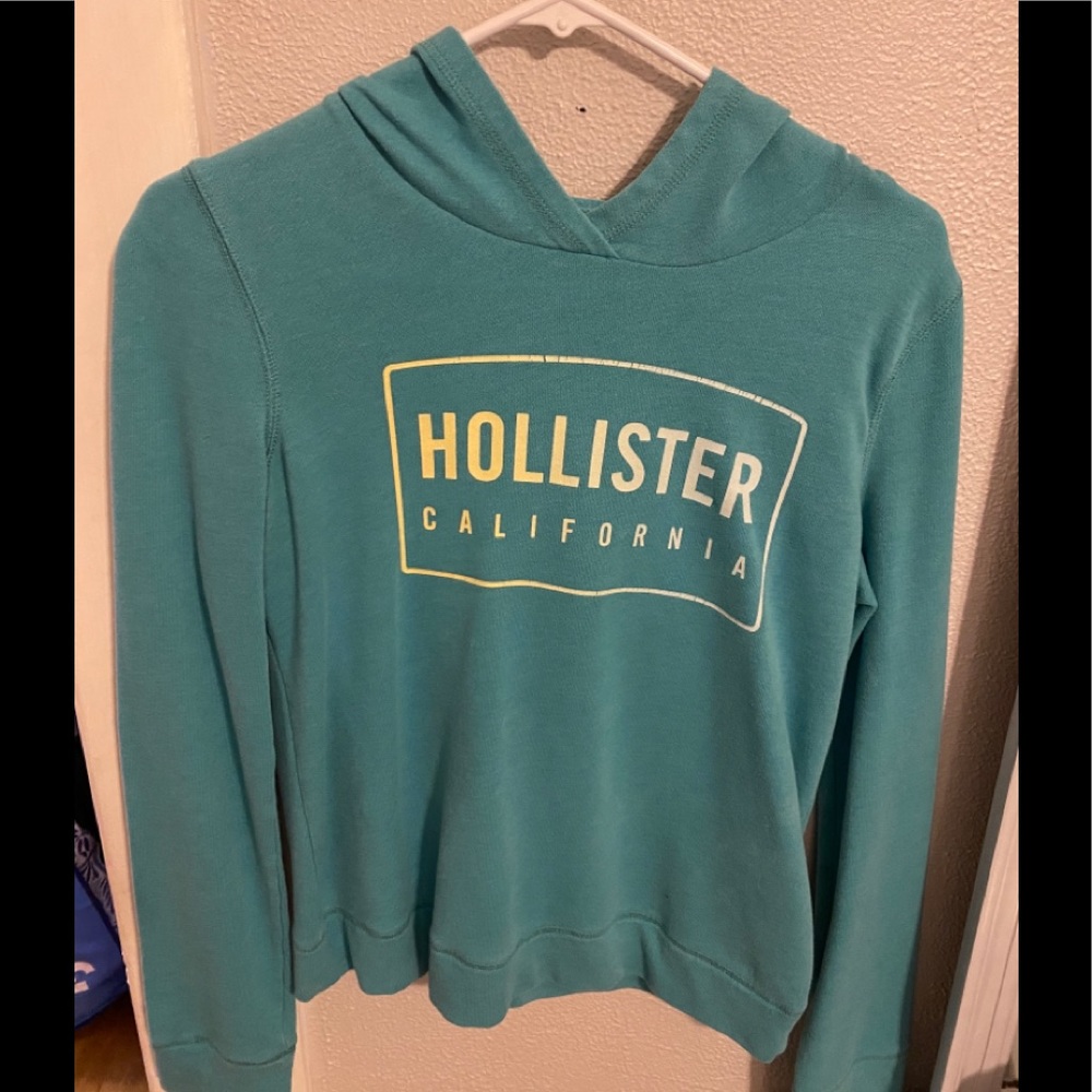 Hollister Sweatshirt